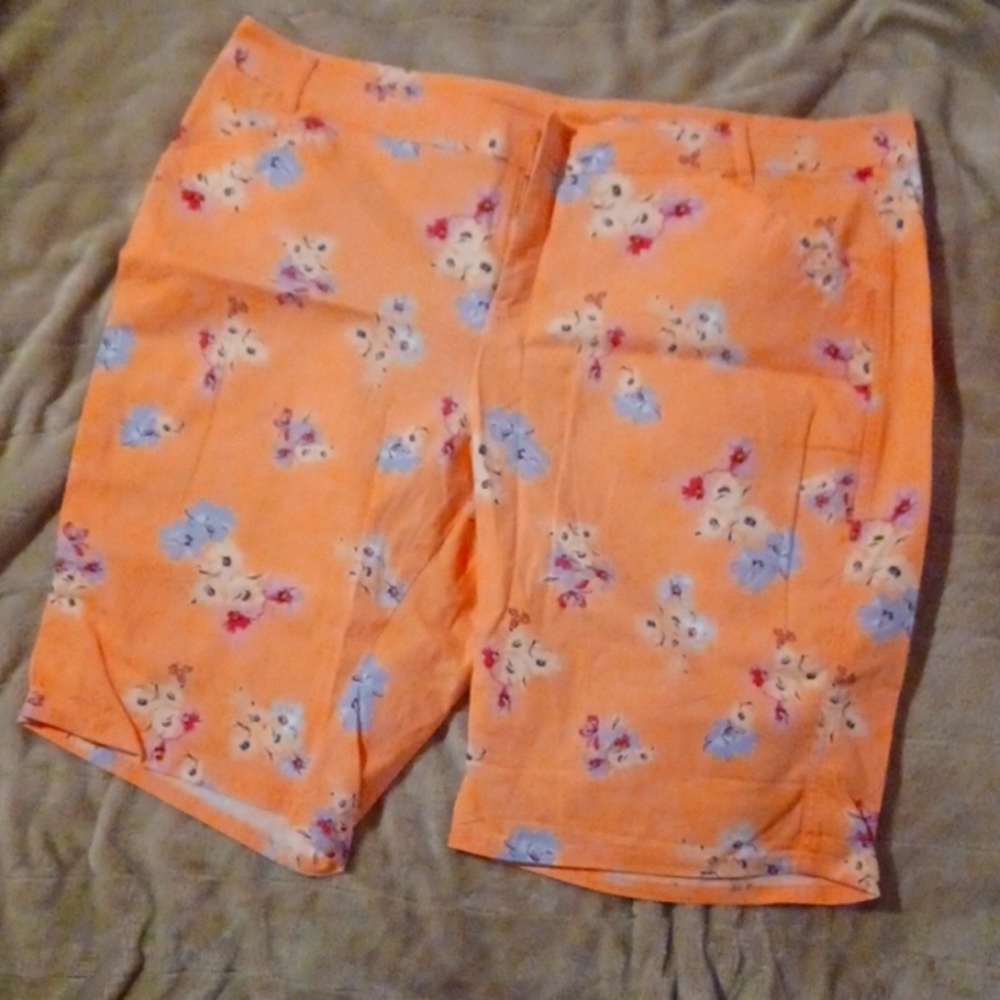 Peach floral shorts